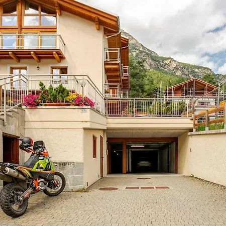 Apartment Cancano *